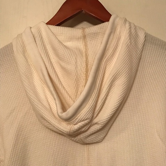 Brand new Abercrombie & Fitch waffle hoodie - Picture 6 of 8